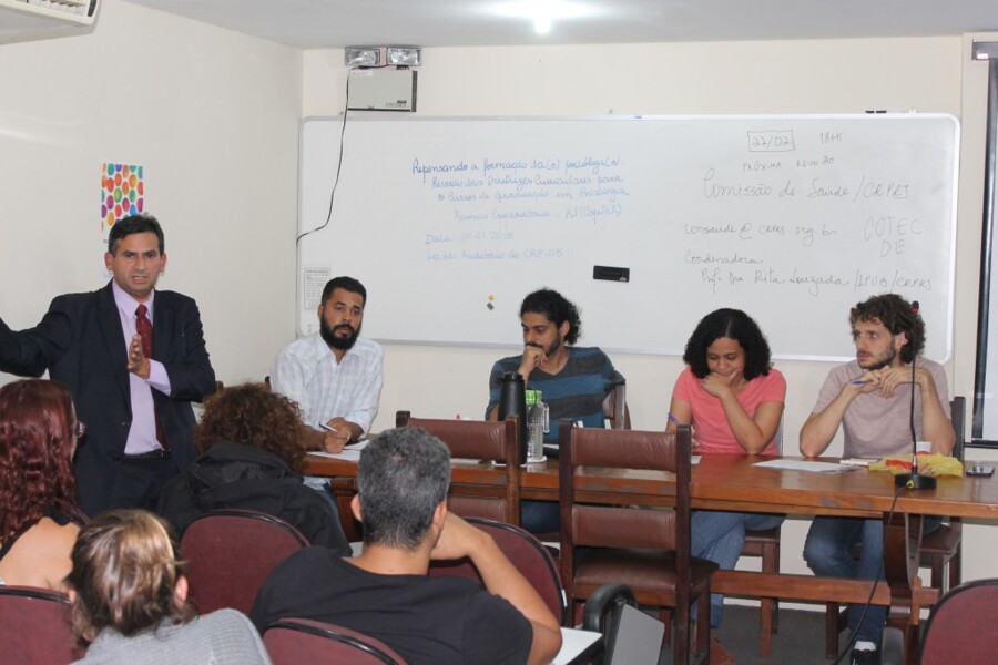 assembleia-geral-de-psicologas-os-da-saude-acontece-na-sede-do-crp-rj