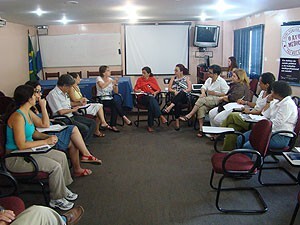 012503-CRP-RJ-e-CFP-articulam-resposta-a-tragedia-das-chuvas01-300x225.jpg